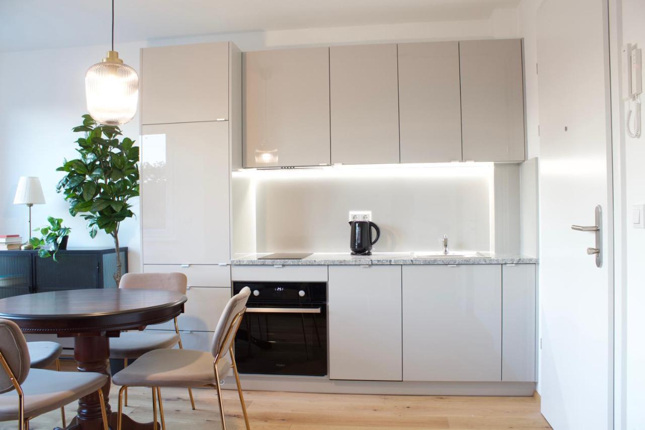 Stad10 - Apartments Very Close To Subway U2 Stadlau Vienna Exterior photo